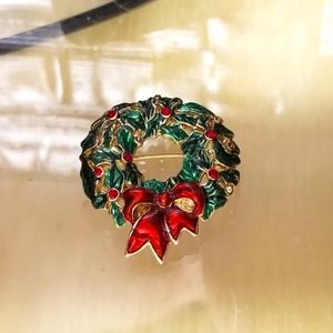 Vintage Monet pin brooch